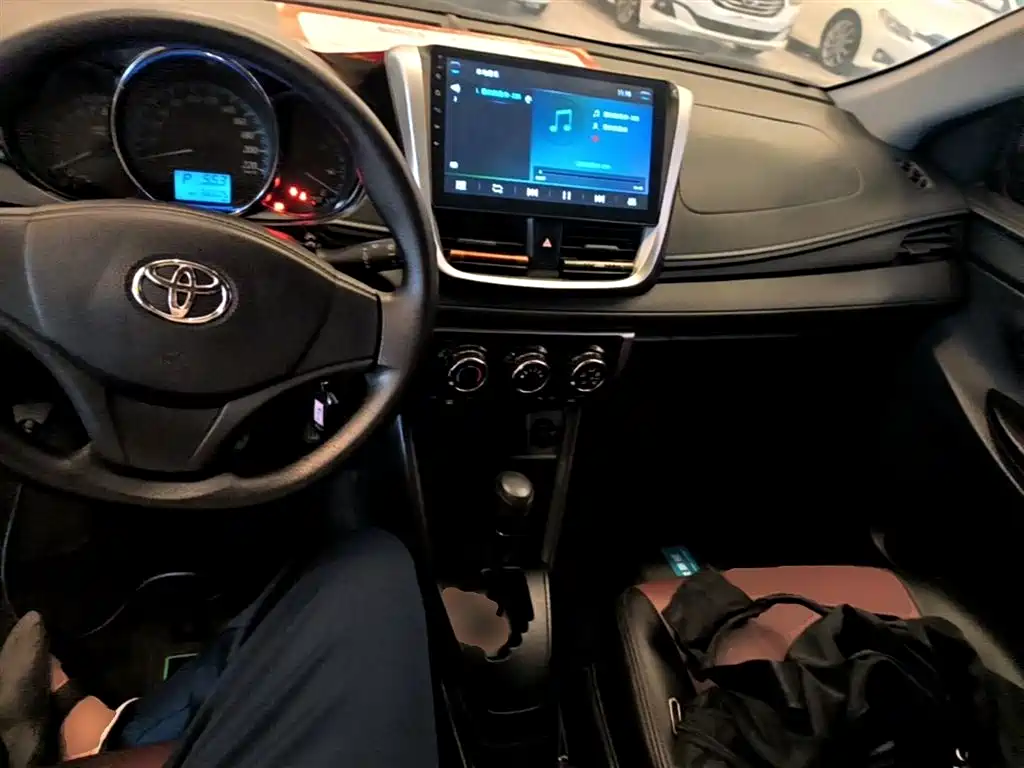 Toyota YARiS L Zhi Xuan 2016 Facelift 1.5E CVT Charming Edition фото 10