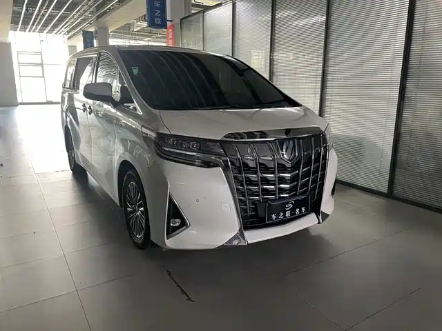 Toyota Alphard Гибрид, 2.5L, Премиум