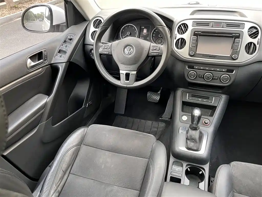 Volkswagen Tiguan 2015 2.0TSI Automatic 4WD Flagship фото 3