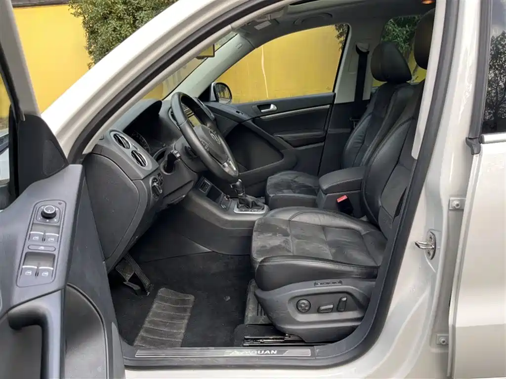 Volkswagen Tiguan 2015 2.0TSI Automatic 4WD Flagship фото 7