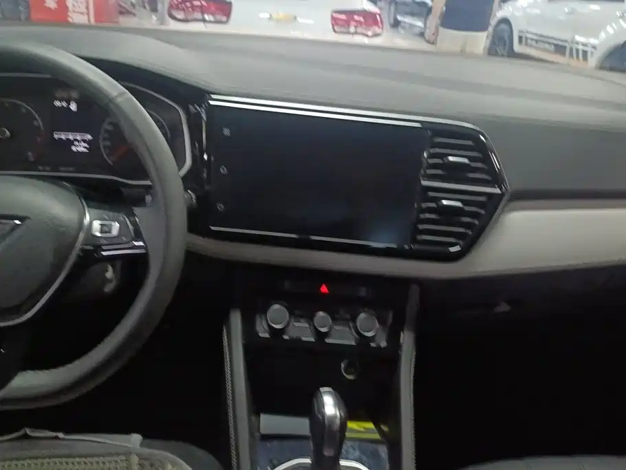 Jetta VS5 2025 2024 5th Anniversary Edition