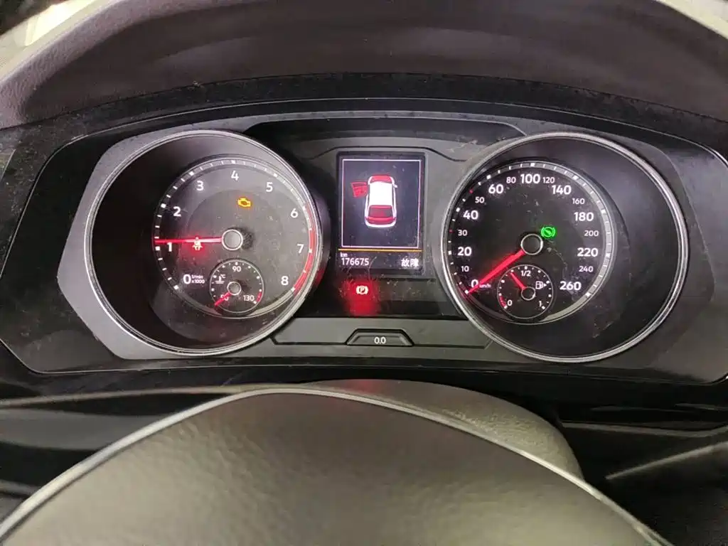 Фото 4 - Volkswagen Tiguan L