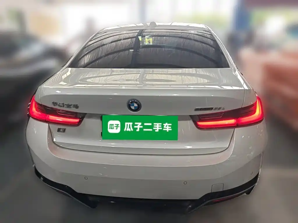 Фото 8 - BMW i3