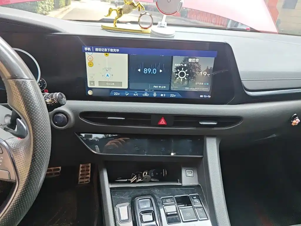 صورة 6 - Hyundai Sonata