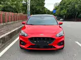 Фото 2 - Ford Focus