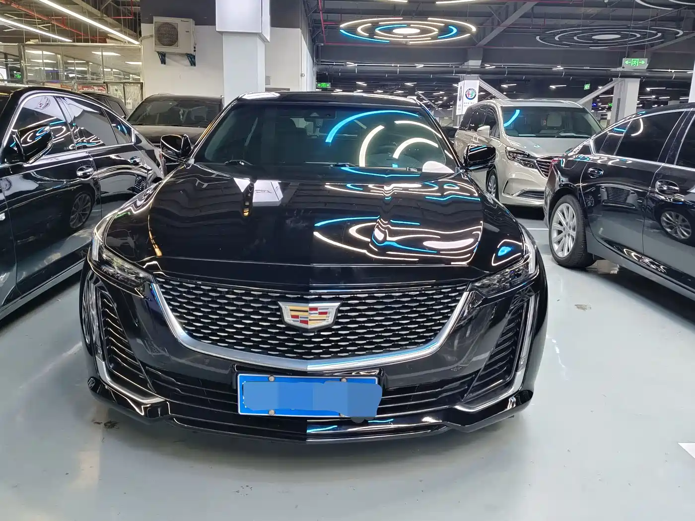 Cadillac CT5 2022 28T Luxury Edition фото 2