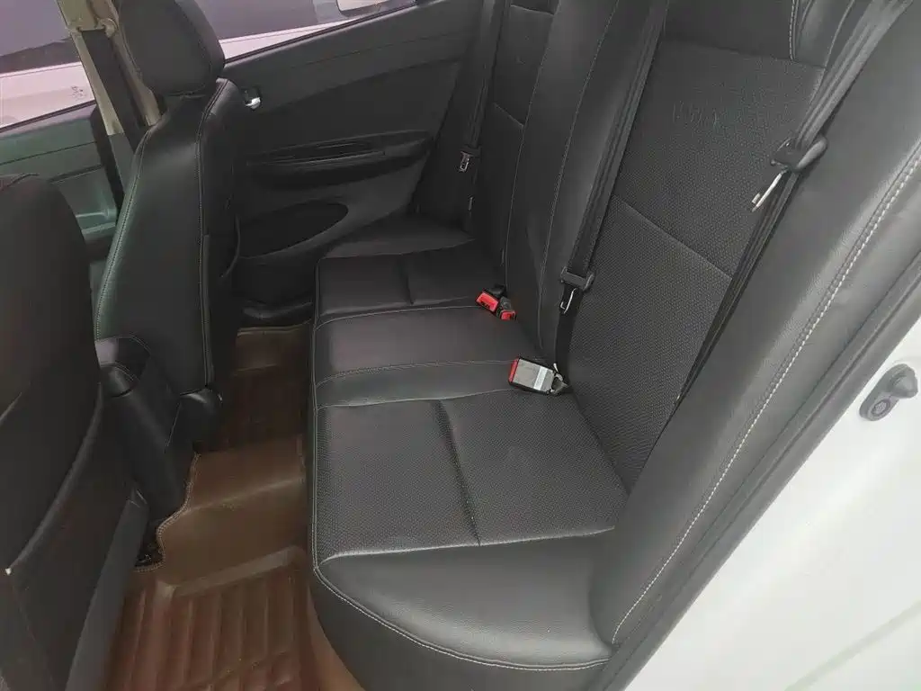 BYD F3 2020 1.5L Manual Luxury Edition фото 15