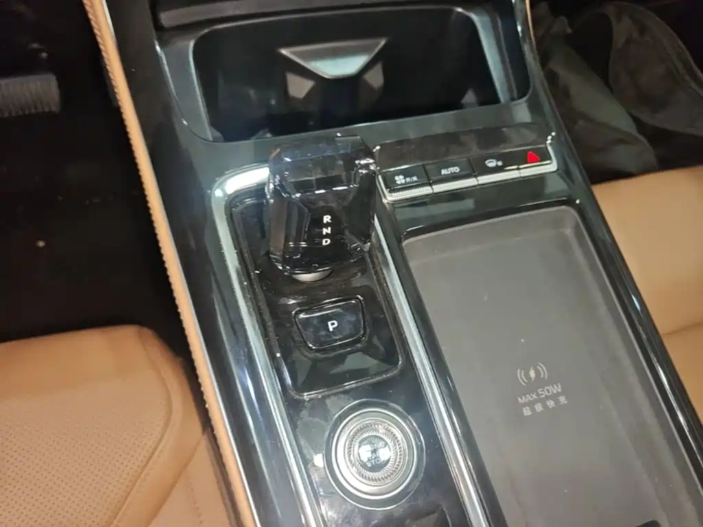 Geely Boyue L 2026 2025 Model 4th Gen 1.5TD DCT Shanhe
