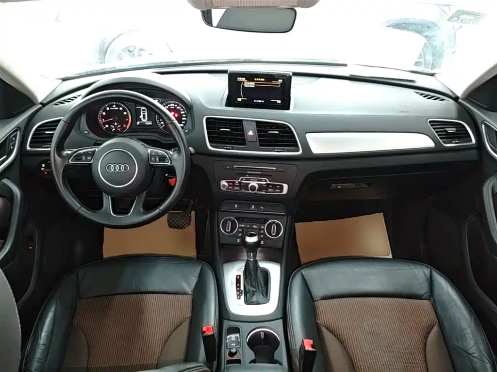 Audi Q3 2017 35 TFSI Fashion фото 10