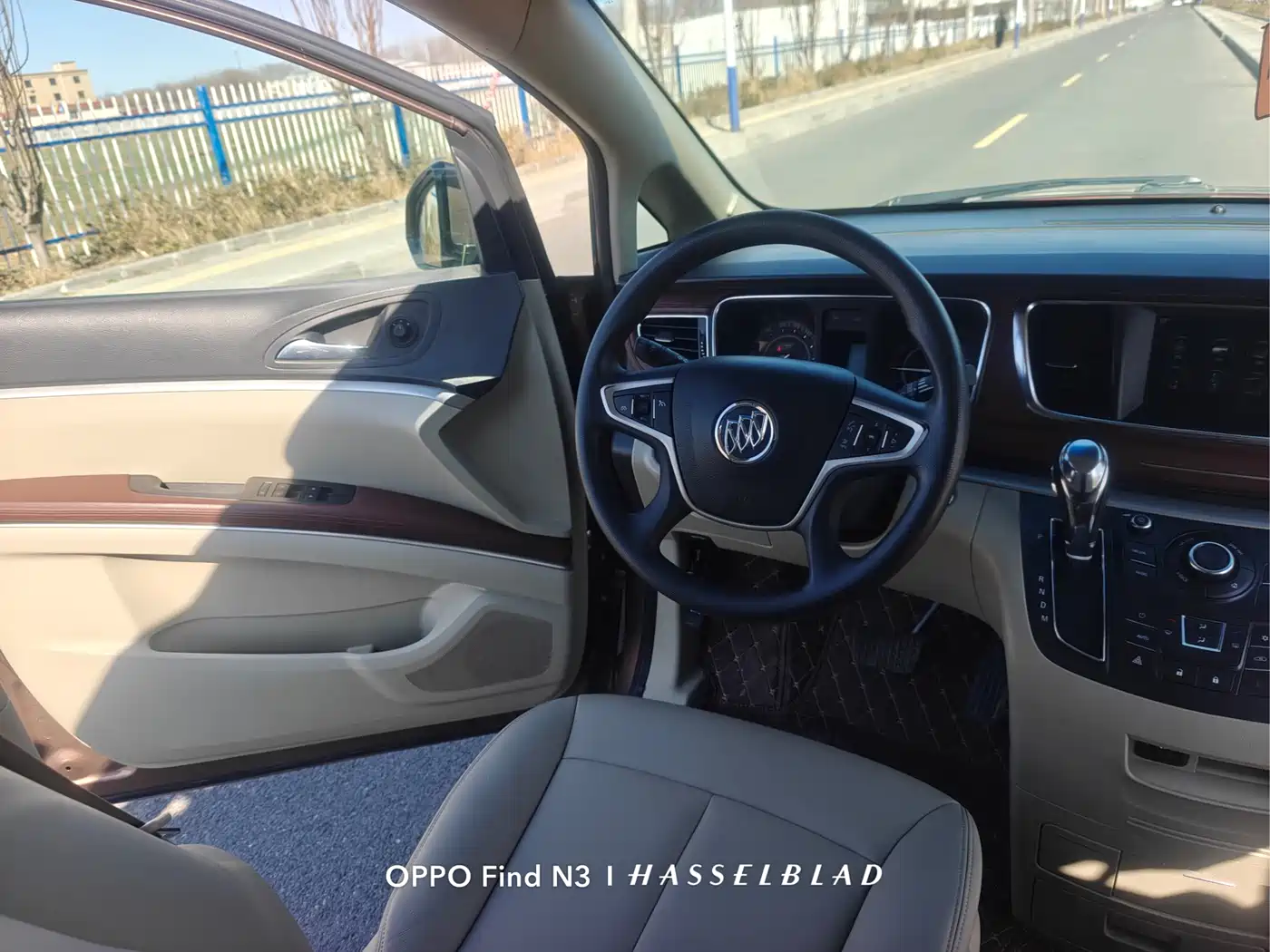 Buick GL8 2018 28T Comfort China VI фото 9