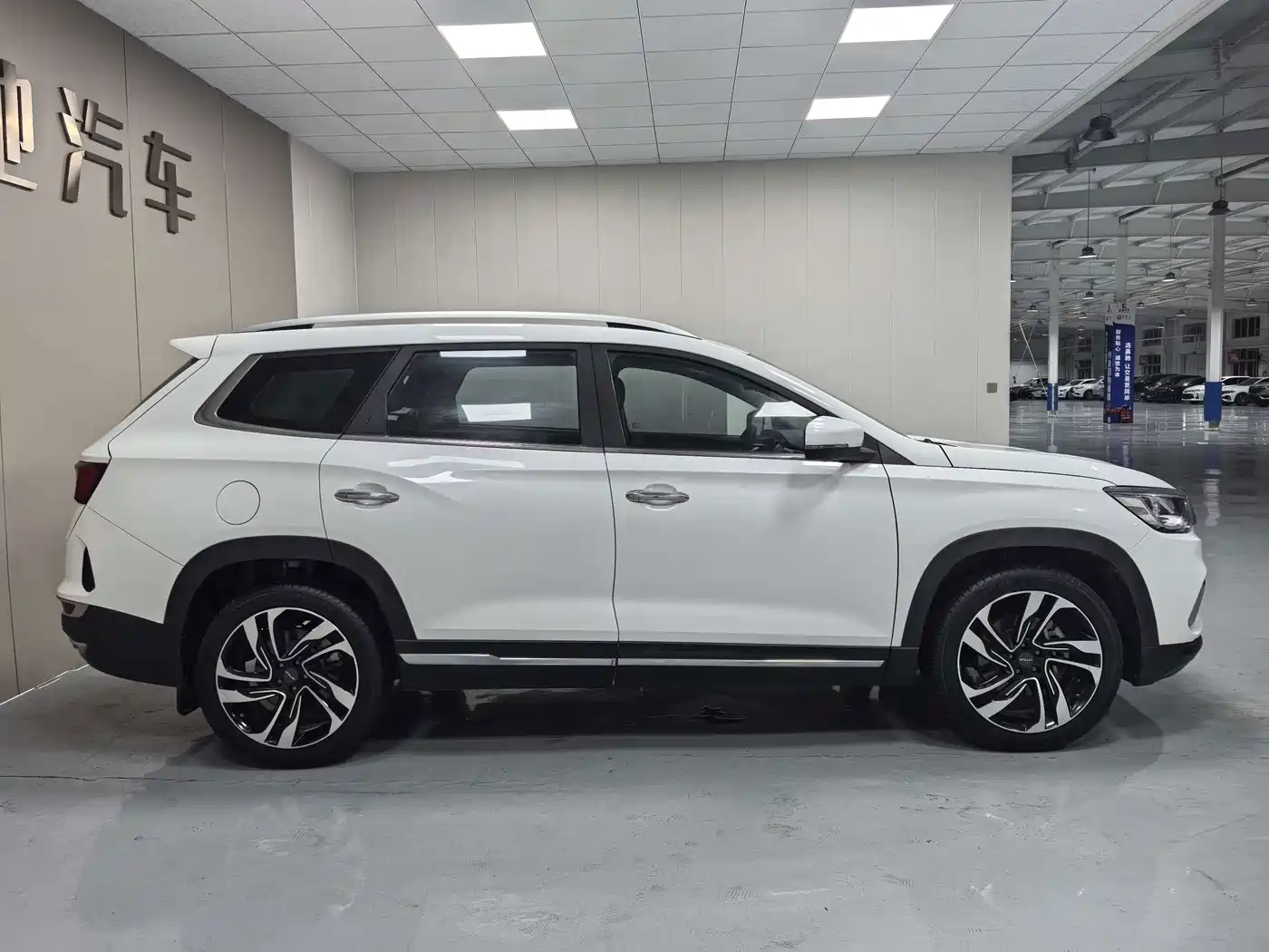 Jetour X90 2020 2019 1.5T DCT Smart 6-seater China VI