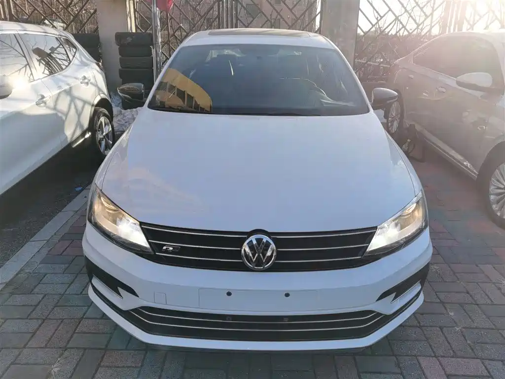 Volkswagen Sagitar 2016 280TSI Automatic R-Line фото 19