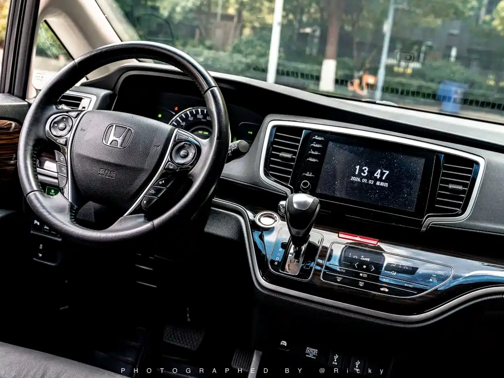 صورة 5 - Honda Odyssey