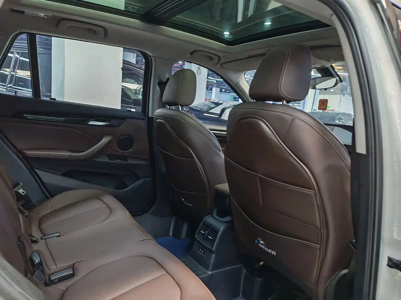 BMW X1 2020 sDrive25Li Leading Model фото 12
