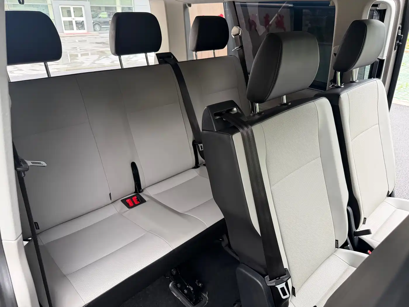 Volkswagen Caravelle 2017 2.0TSI 4WD Comfort 8-Seater фото 17