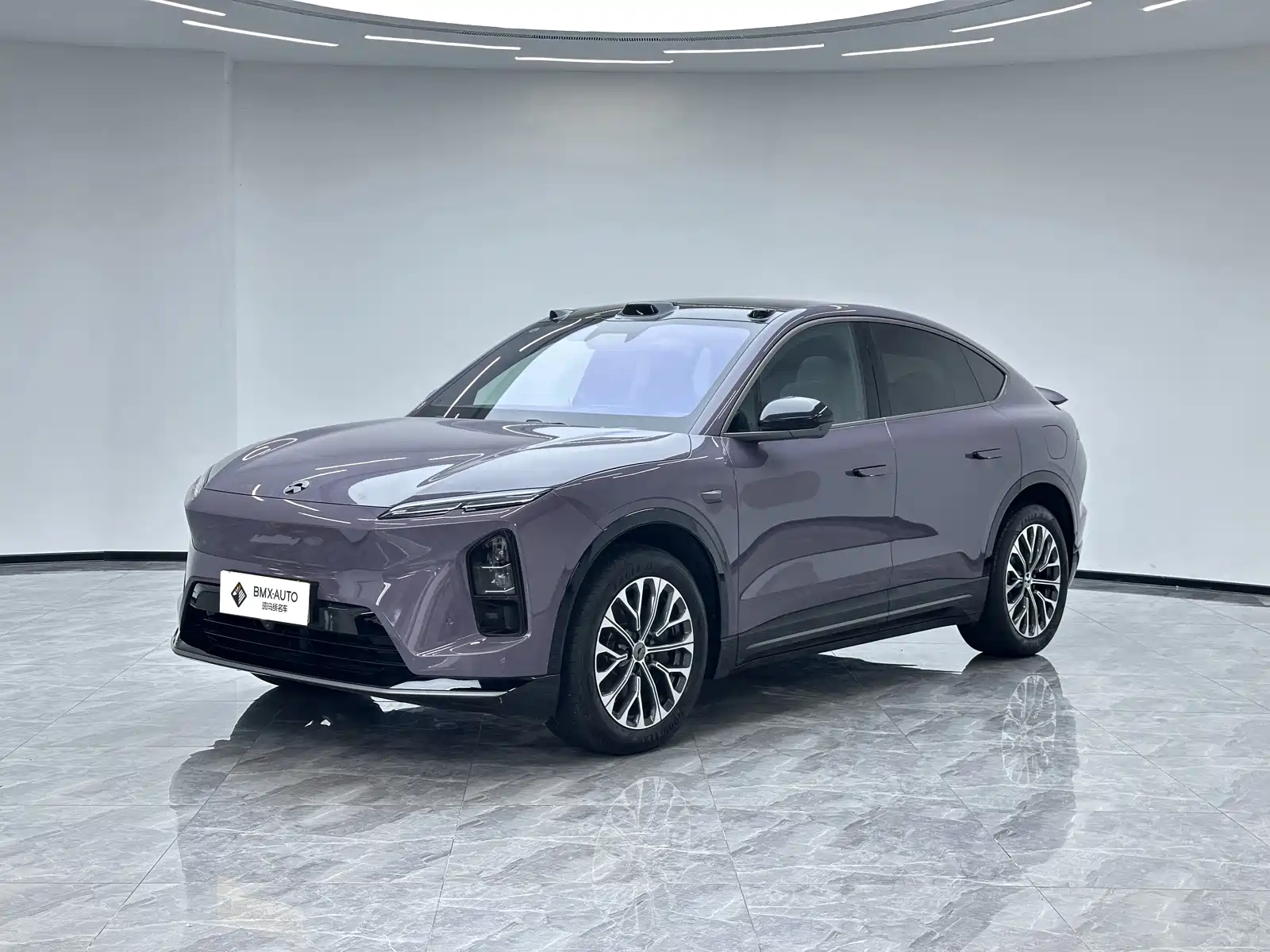 Фото 1 - NIO EC6