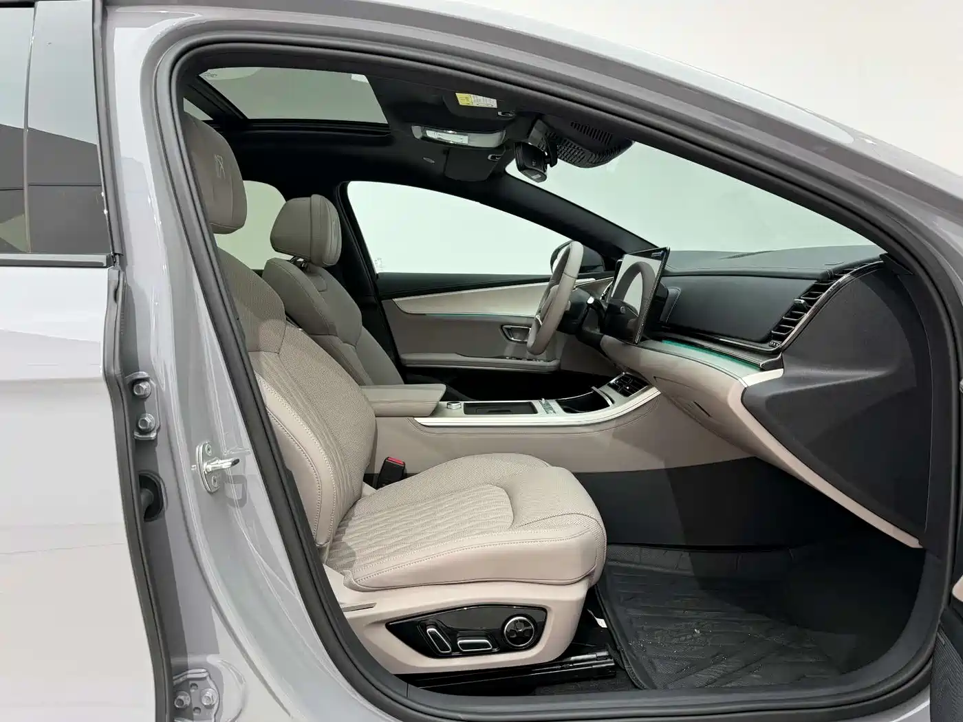 BYD Han 2026 EV Intelligent Driving Edition 635KM LiDAR Flagship фото 19