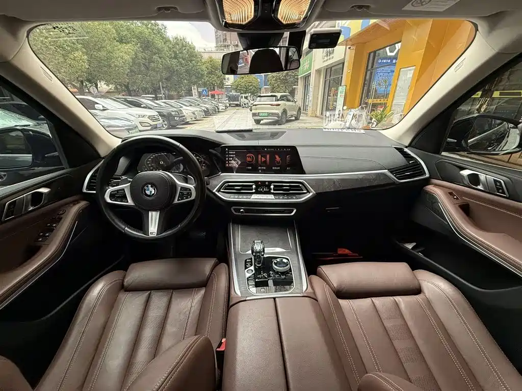 BMW X5 (Import) 2021 xDrive30i M Sport Package фото 4