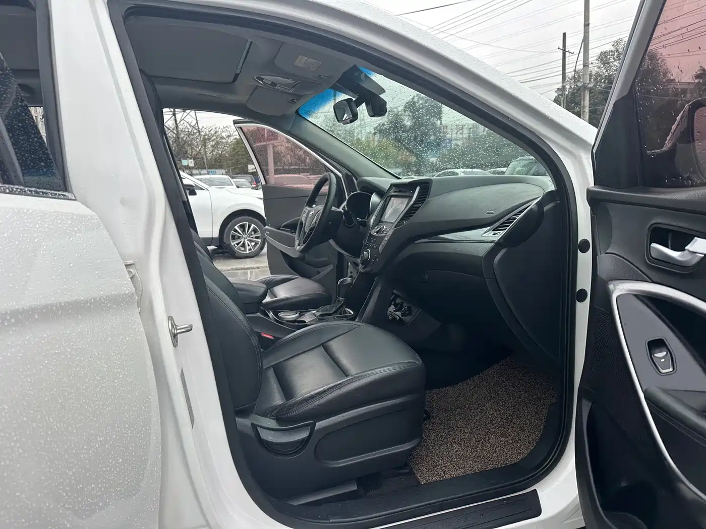 Hyundai Santa Fe 2015 2.0T Automatic 2WD Smart 5-Seater фото 7