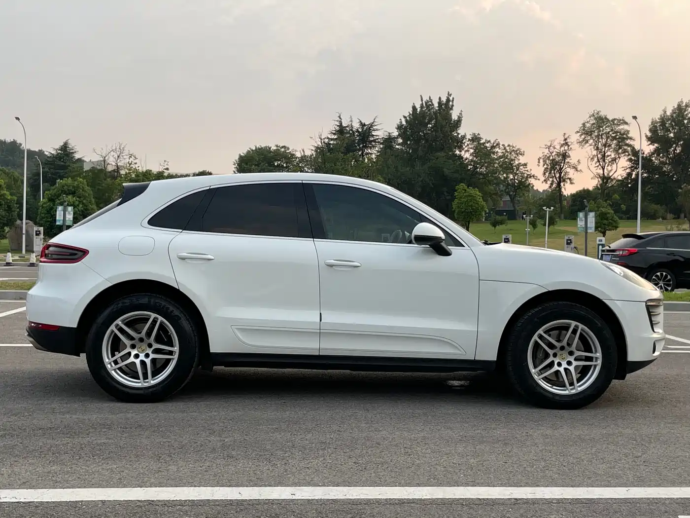 Porsche Macan 2017 Macan 2.0T фото 8