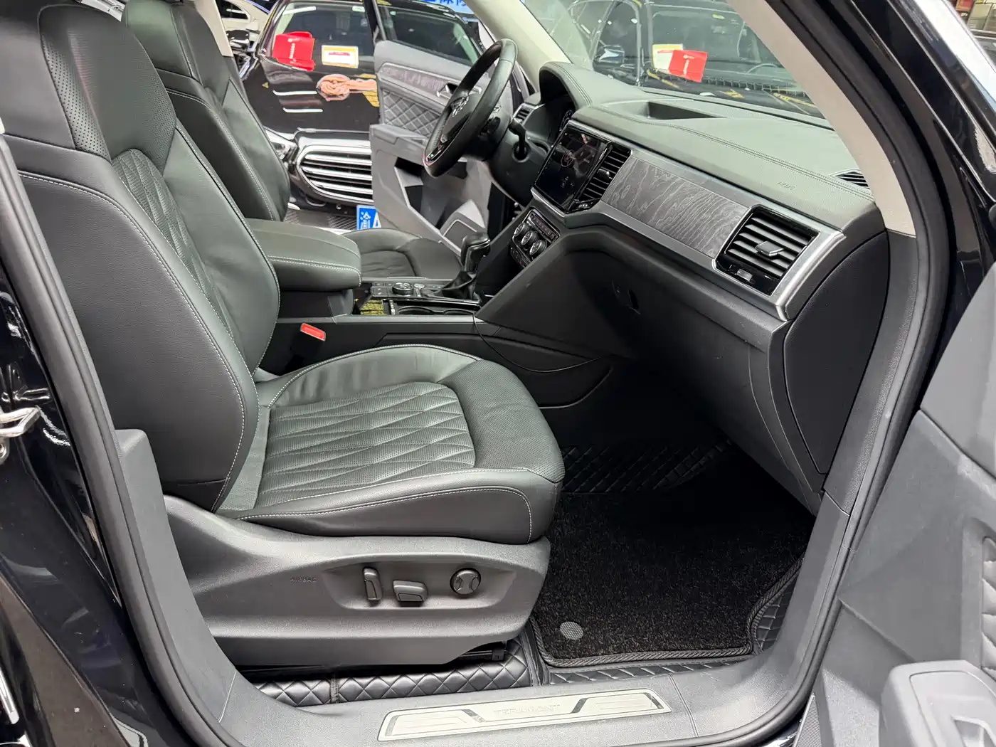 Volkswagen Teramont 2019 380TSI 4WD Flagship Edition China VI фото 22