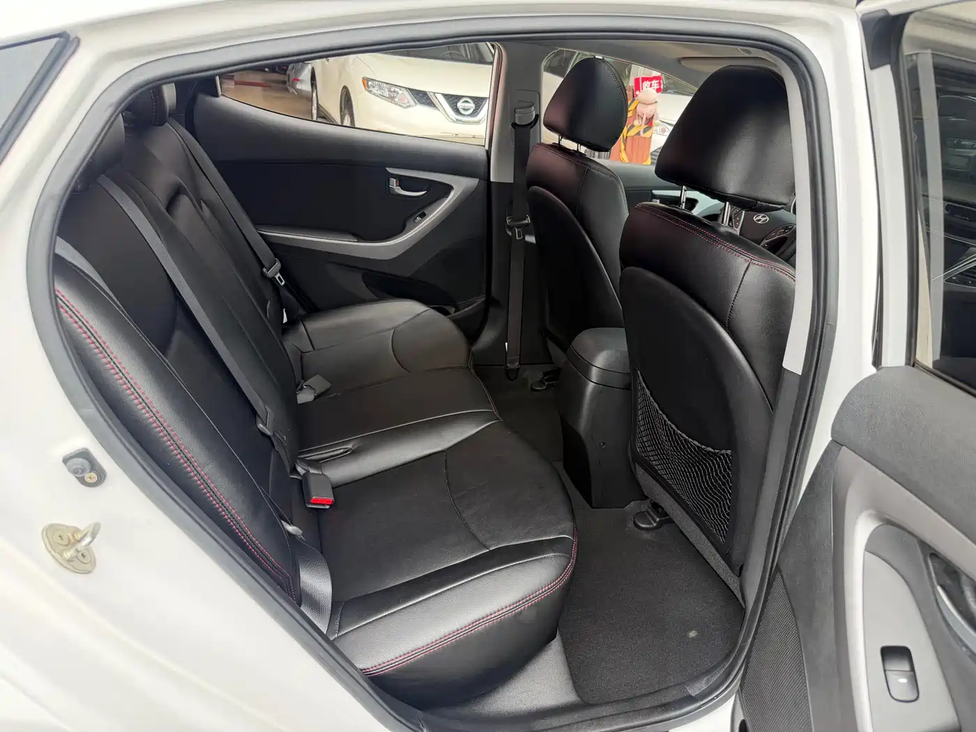 Hyundai Langdong 2016 1.6L Automatic Premium Edition фото 17