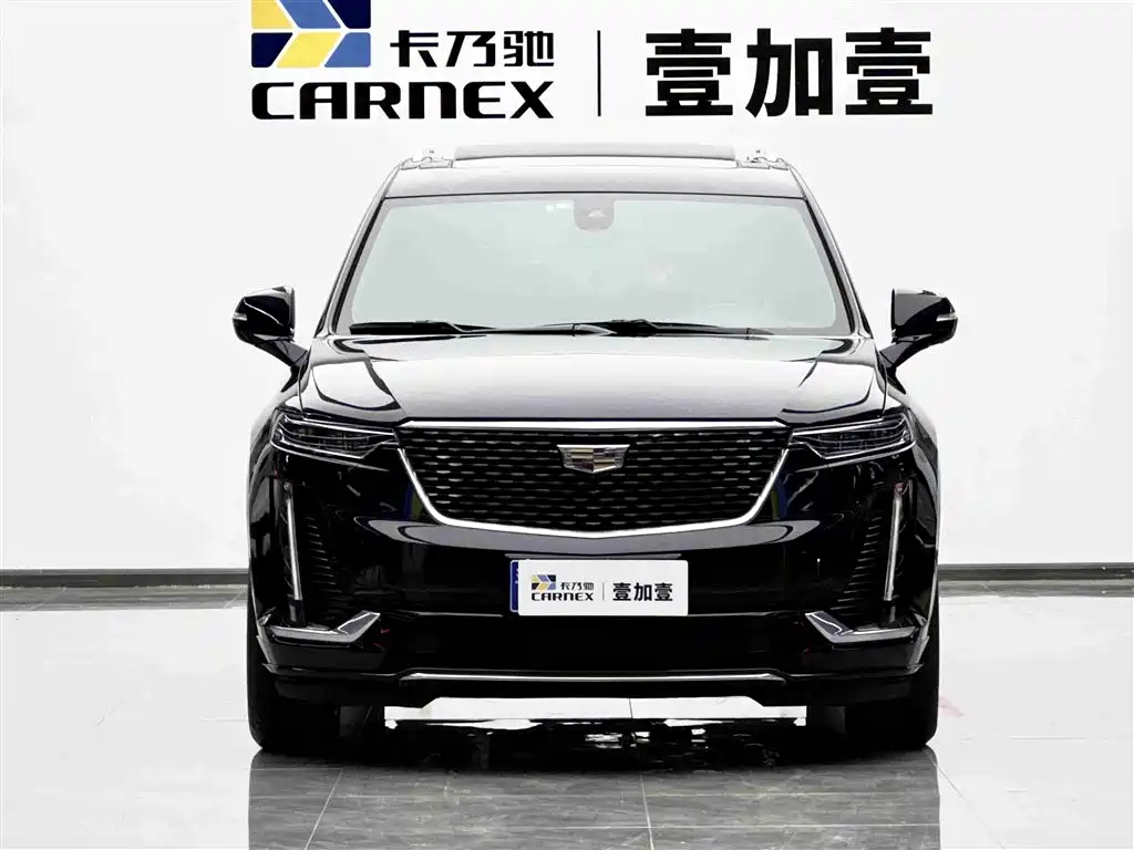 CADILLAC XT6