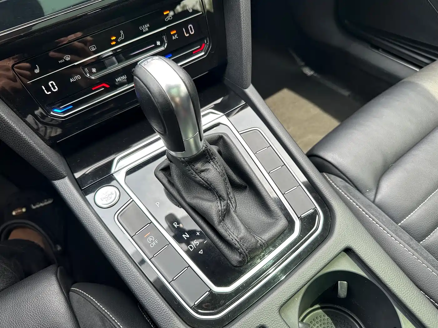 Volkswagen Magotan 2020 330TSI DSG Leading фото 14