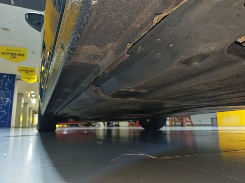 Фото 22 - Volkswagen Passat