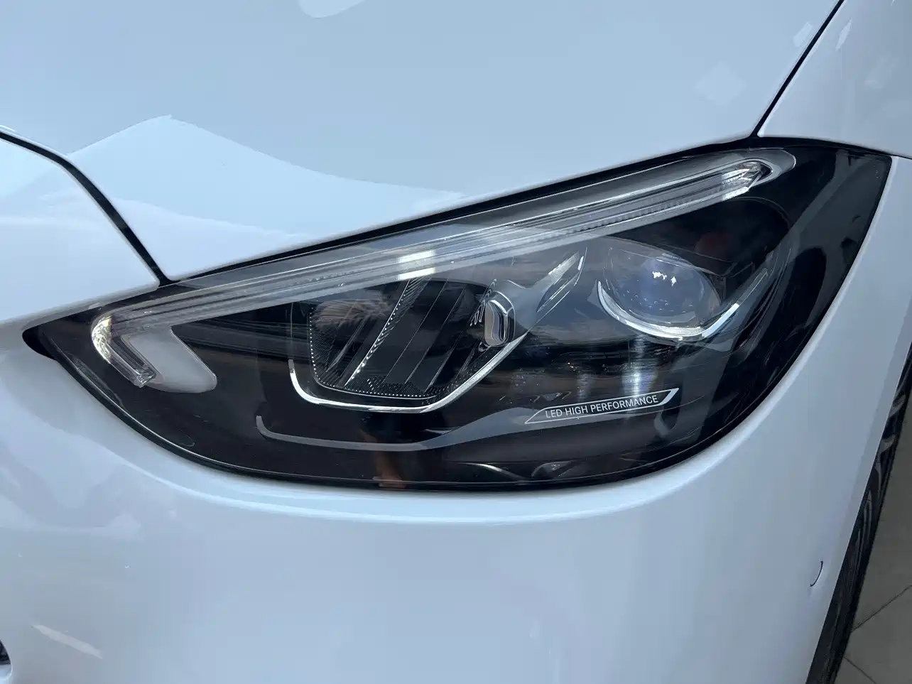 Фото 10 - Mercedes-Benz C-Class