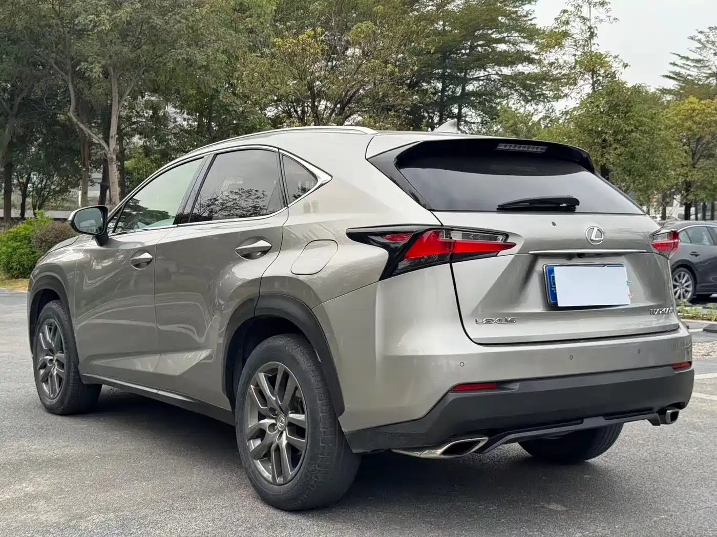 Lexus NX 2015 200t AWD F Sport фото 16