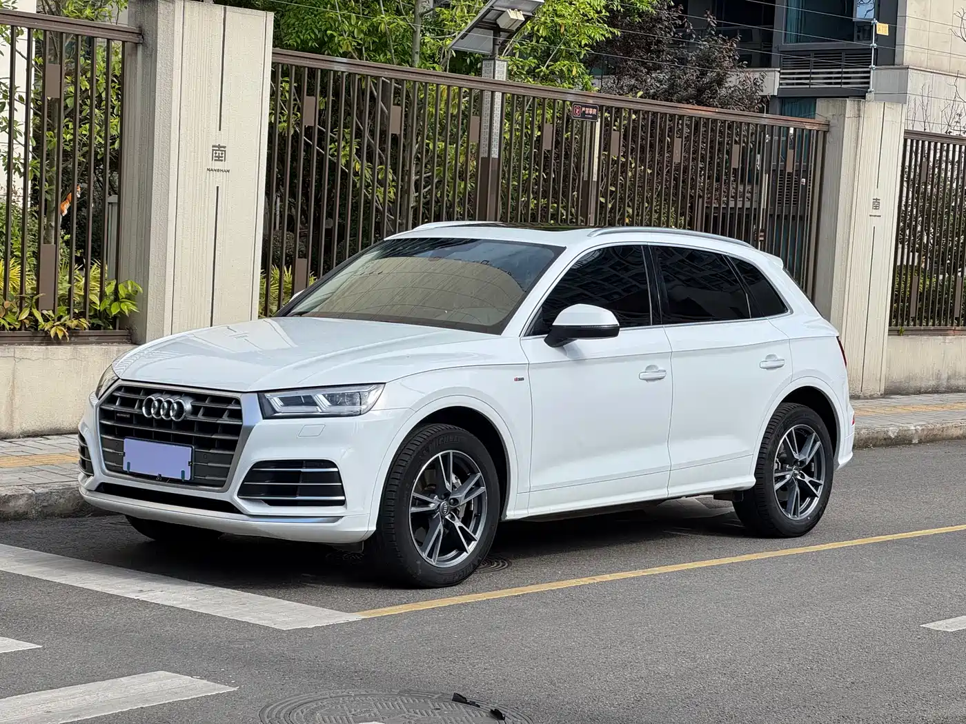 Audi Q5L 2020 Facelift 40 TFSI Honor Fashion