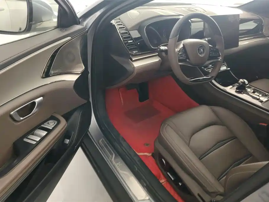BYD HAN