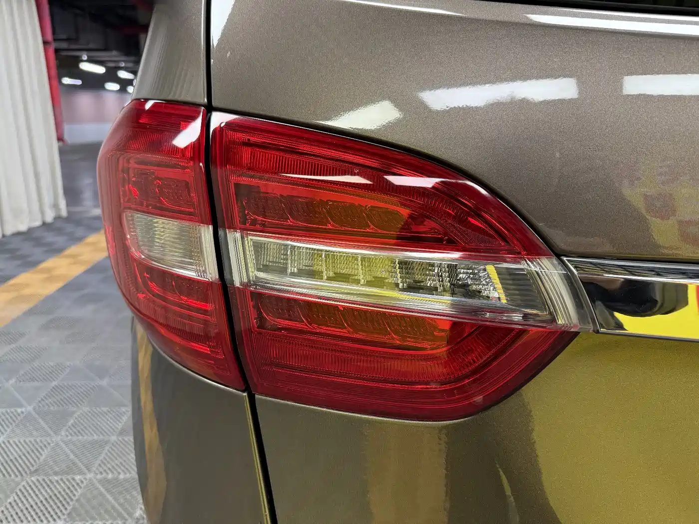 Buick GL8 2014 3.0L XT Luxury Business Flagship фото 10