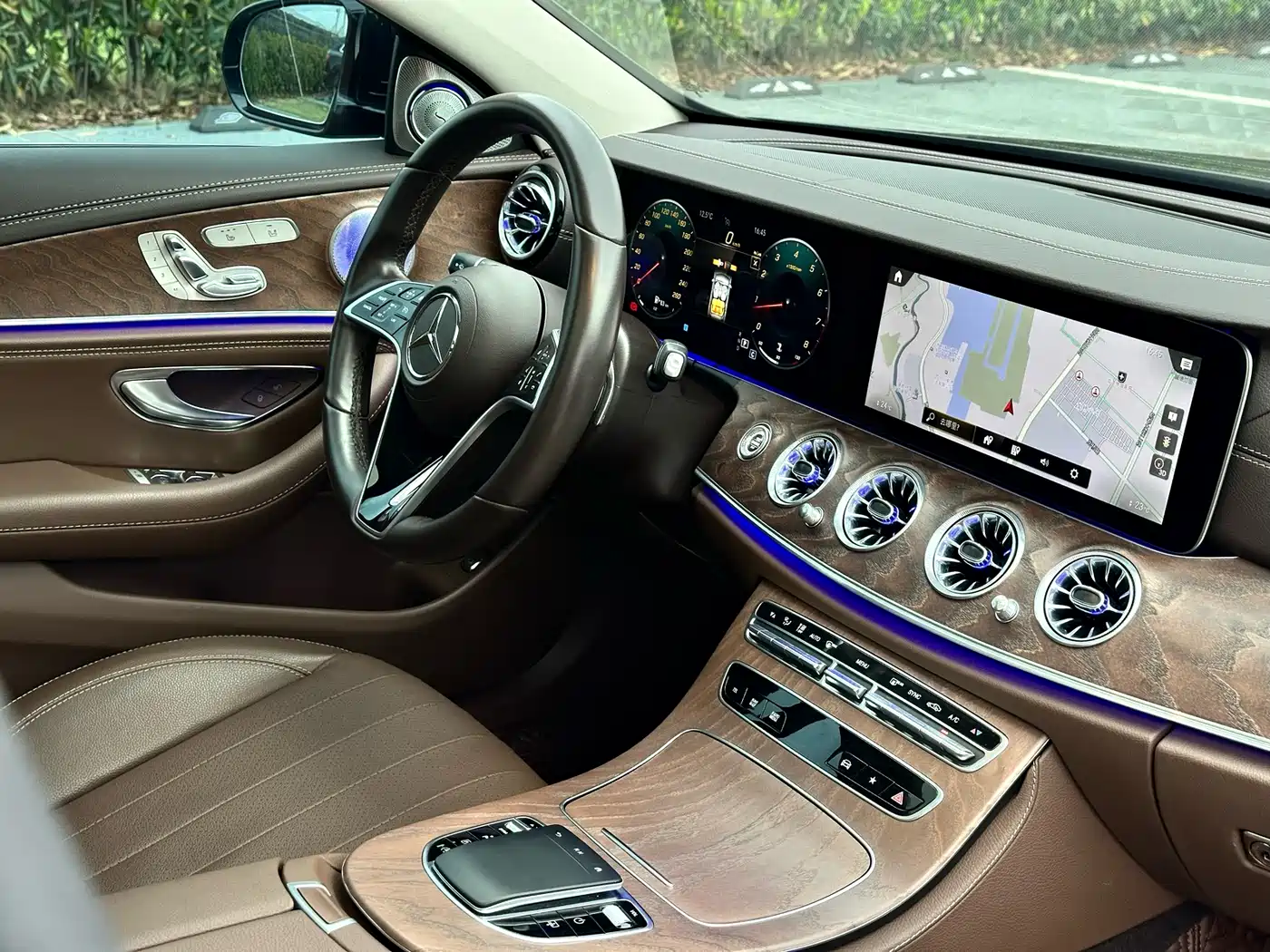 Mercedes-Benz E-Class 2023 E 300 L Luxury фото 15