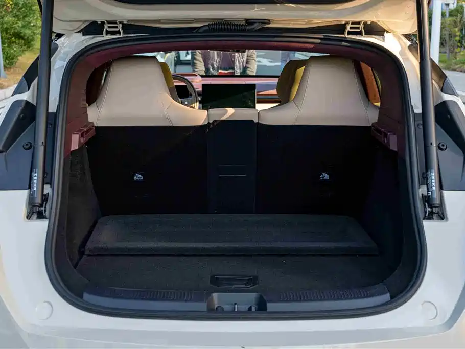 ZEEKR EXTREME KRYPTON X