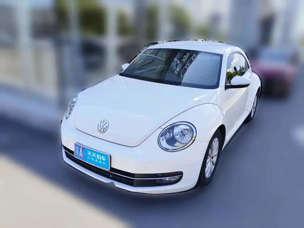 Photo 1 - Volkswagen Beetle