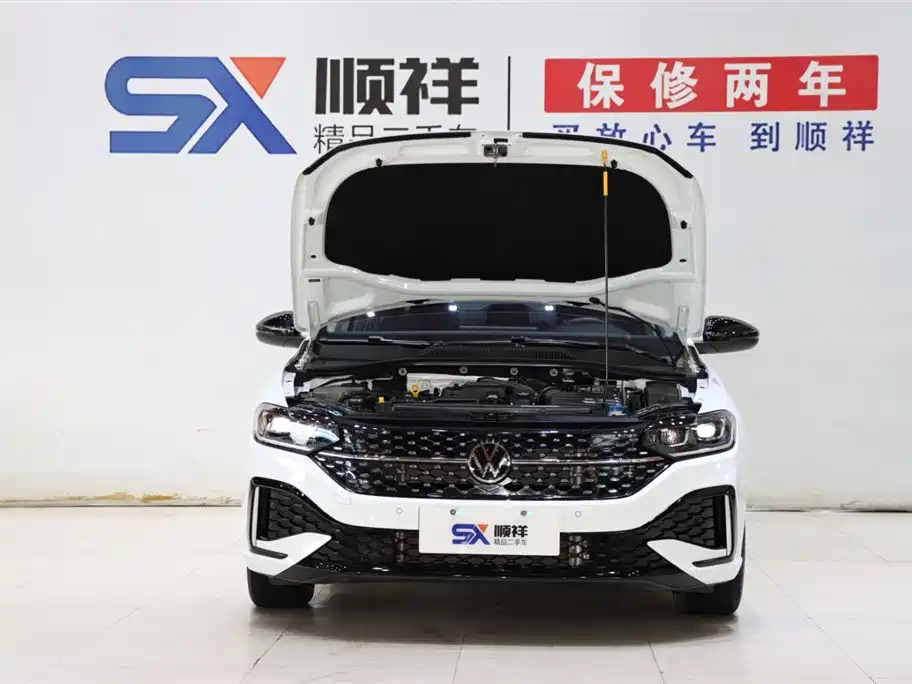 Volkswagen Lavida 2023 Model 300TSI DSG Starlight Leading Edition фото 19