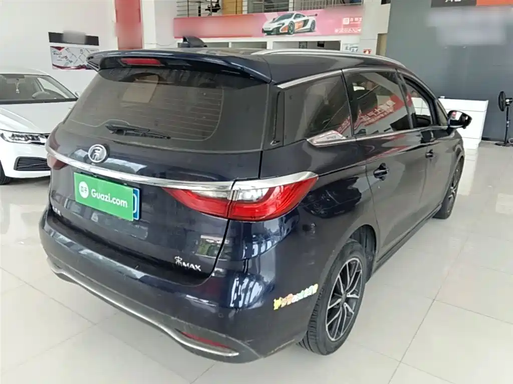 BYD Song MAX 2018 1.5T Auto Smart Connected Elite 6-Seater фото 7