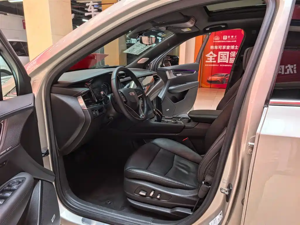 Cadillac XT6 2022 2.0T 6-Seater 4WD Luxury 120th Anniversary Limited Edition фото 5