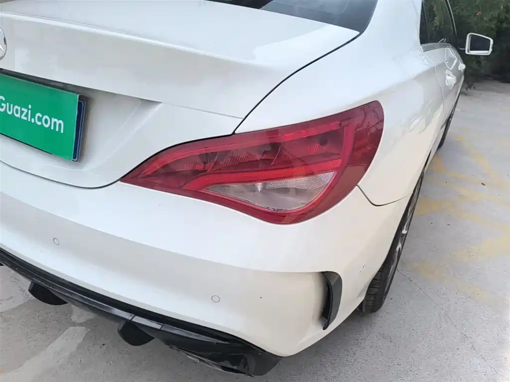 Mercedes-Benz CLA (Import) 2016 CLA 200 Sport фото 8
