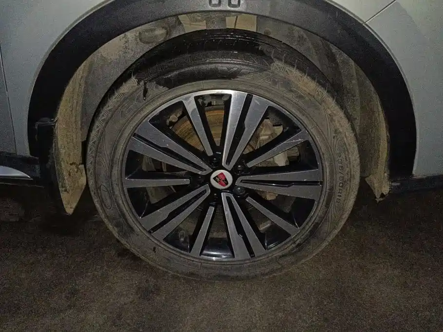 Photo 6 - Roewe RX5