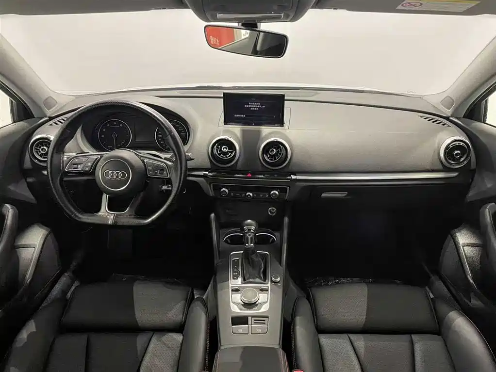 Audi A3 2019 Limousine 35 TFSI Sport China VI фото 7