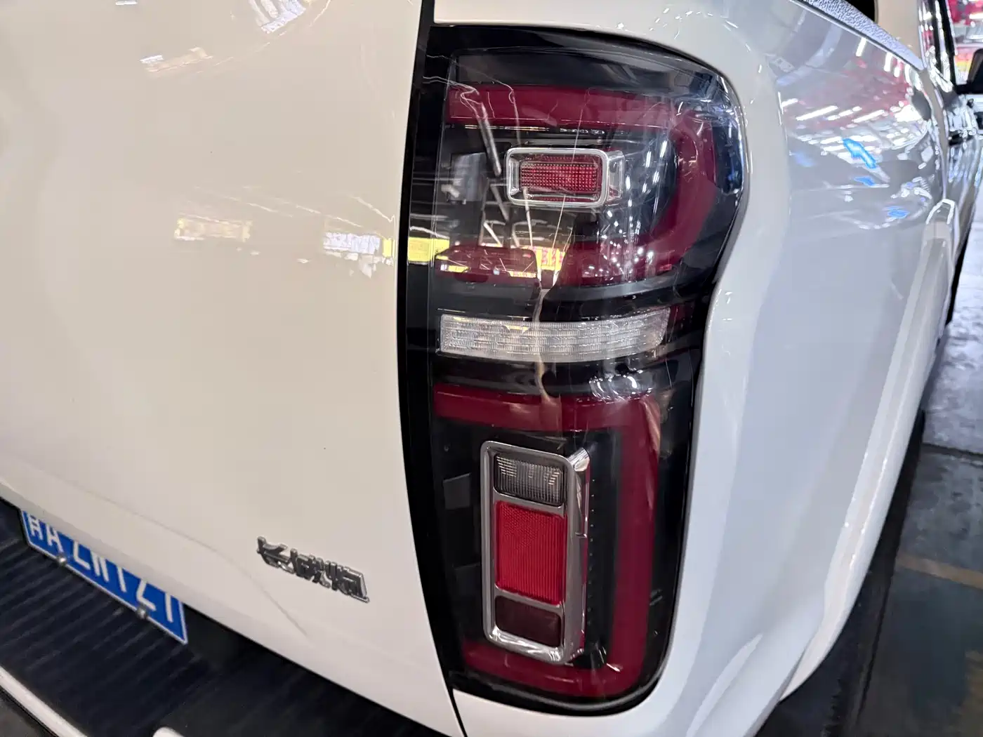 Great Wall Pao 2025 2023 2.0T Passenger Version Automatic Gasoline 4WD Premium GW4C20B