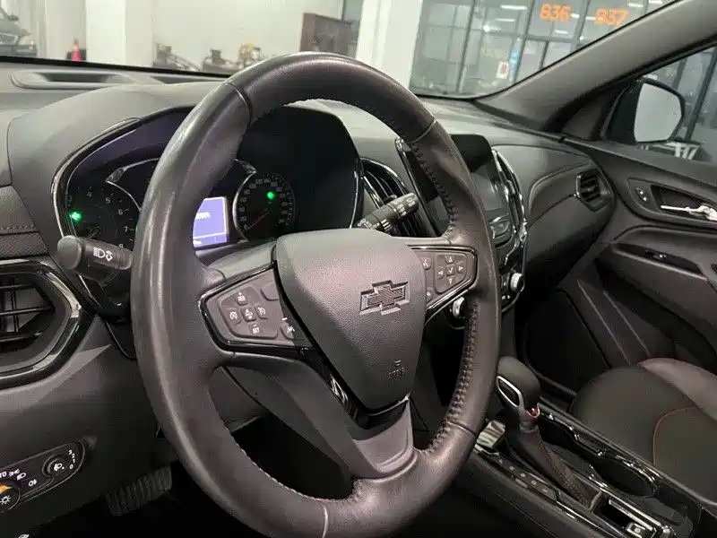 Chevrolet Equinox 2021 550T RS Smart Tuojie Edition фото 10