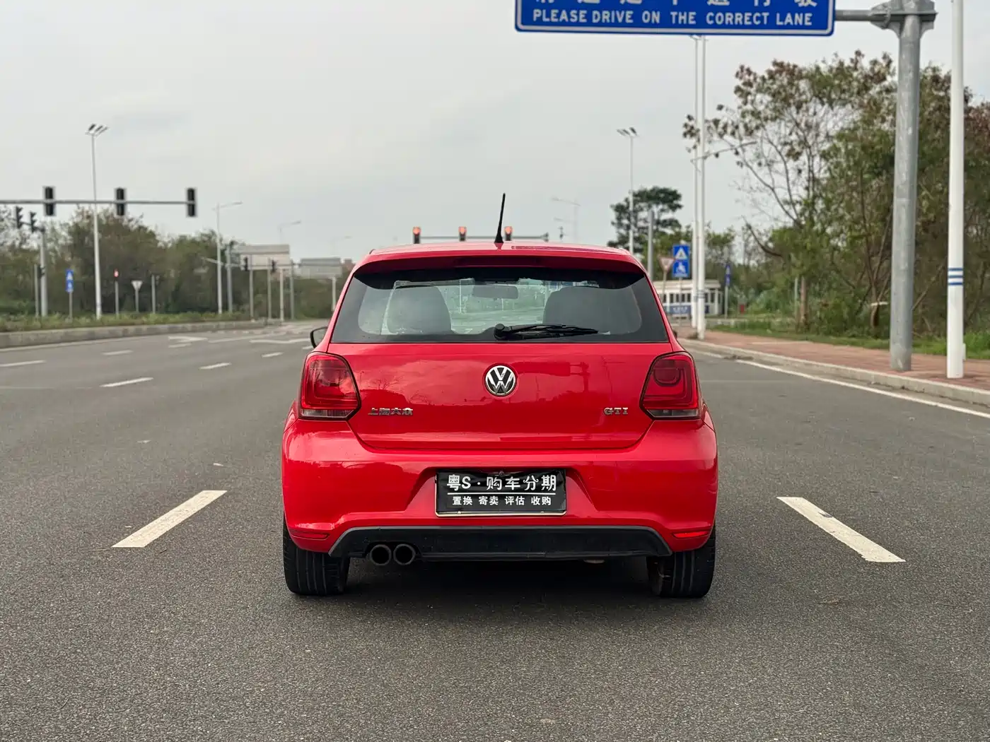 Volkswagen Polo 2012 1.4TSI GTI фото 20