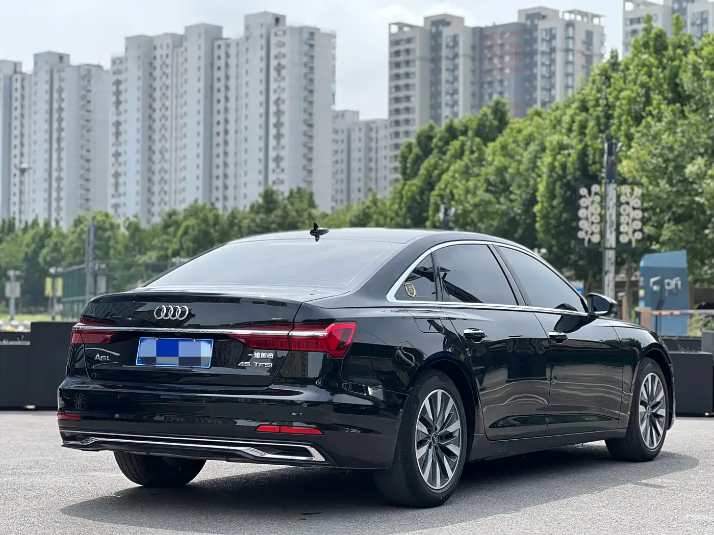 Audi A6L 2023 45 TFSI Premium Selection Dynamic фото 3