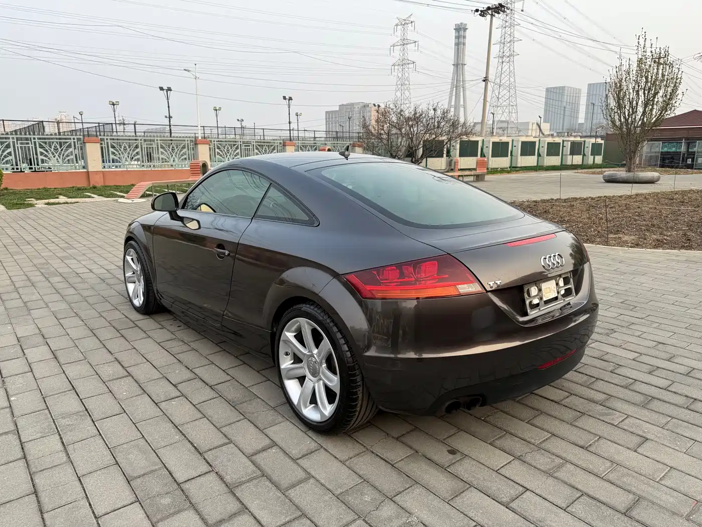 Audi TT 2010 TT 2.0TFSI Collector's Edition фото 6