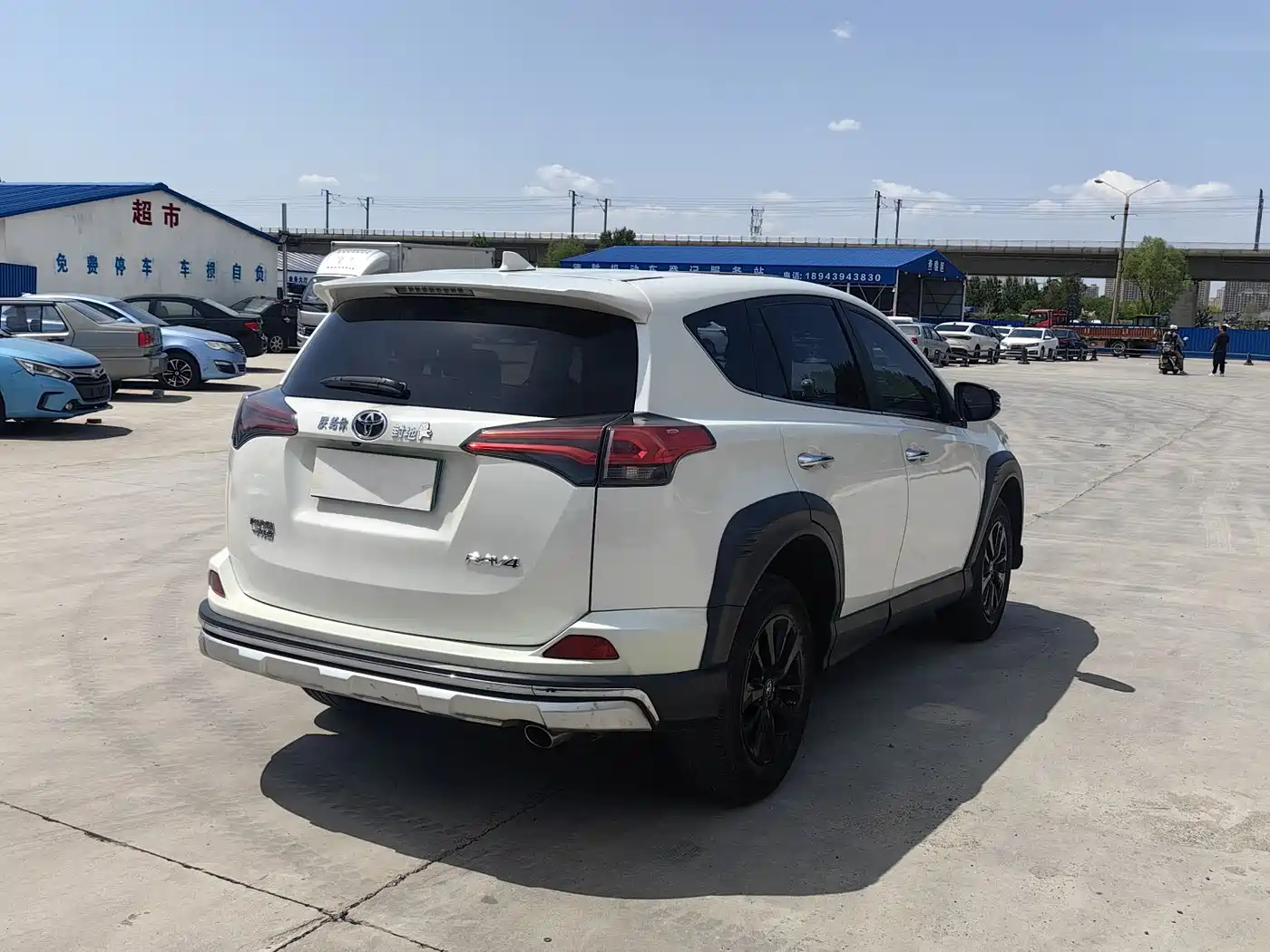 Toyota RAV4 Rongfang 2019 2.0L CVT 2WD Style X Limited Edition China VI фото 7