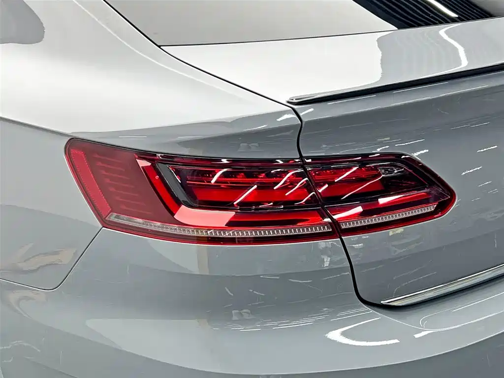 Volkswagen FAW-Volkswagen CC 2021 380TSI Eye-catching Edition фото 10